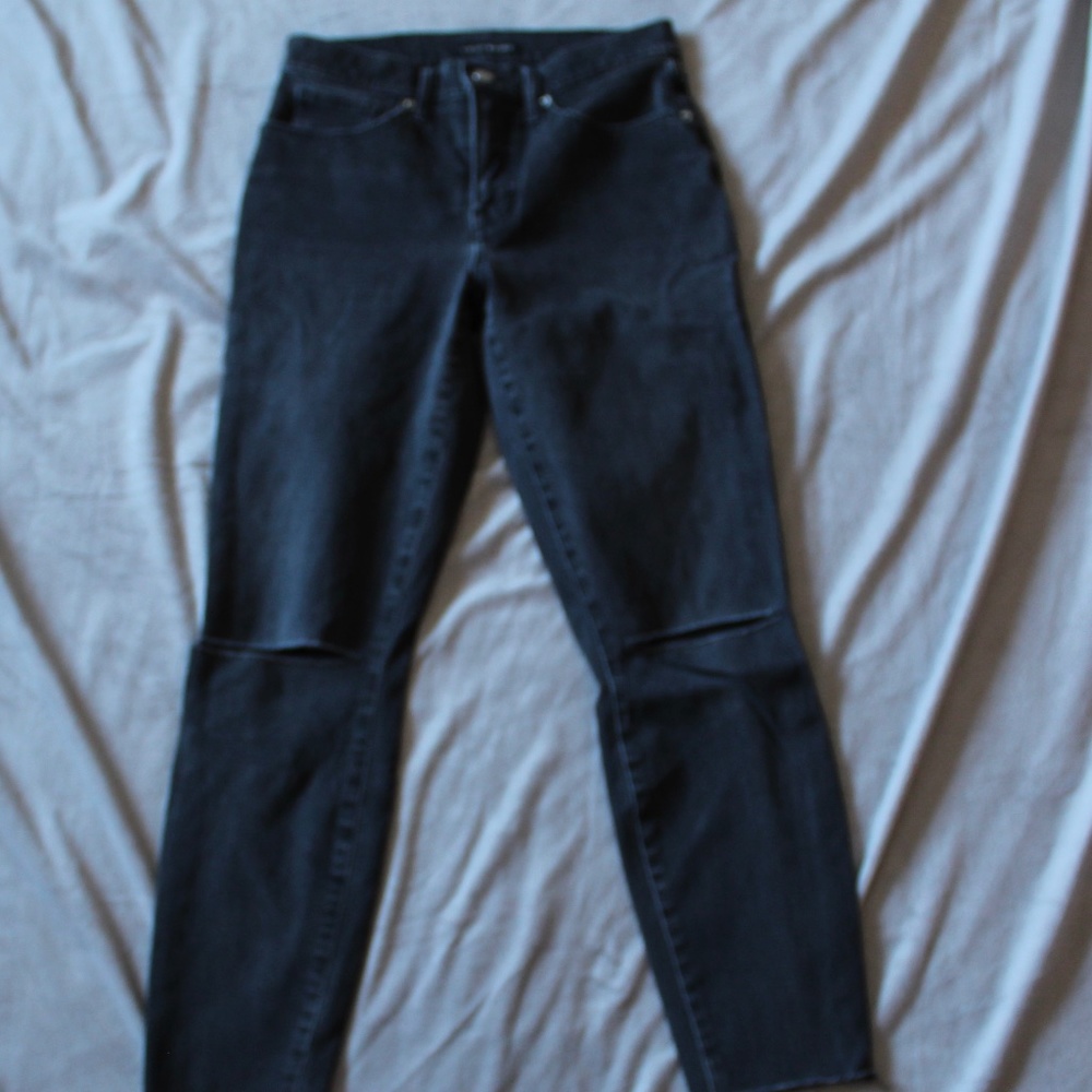6/28 High Rise Skinny Ripped Jeans